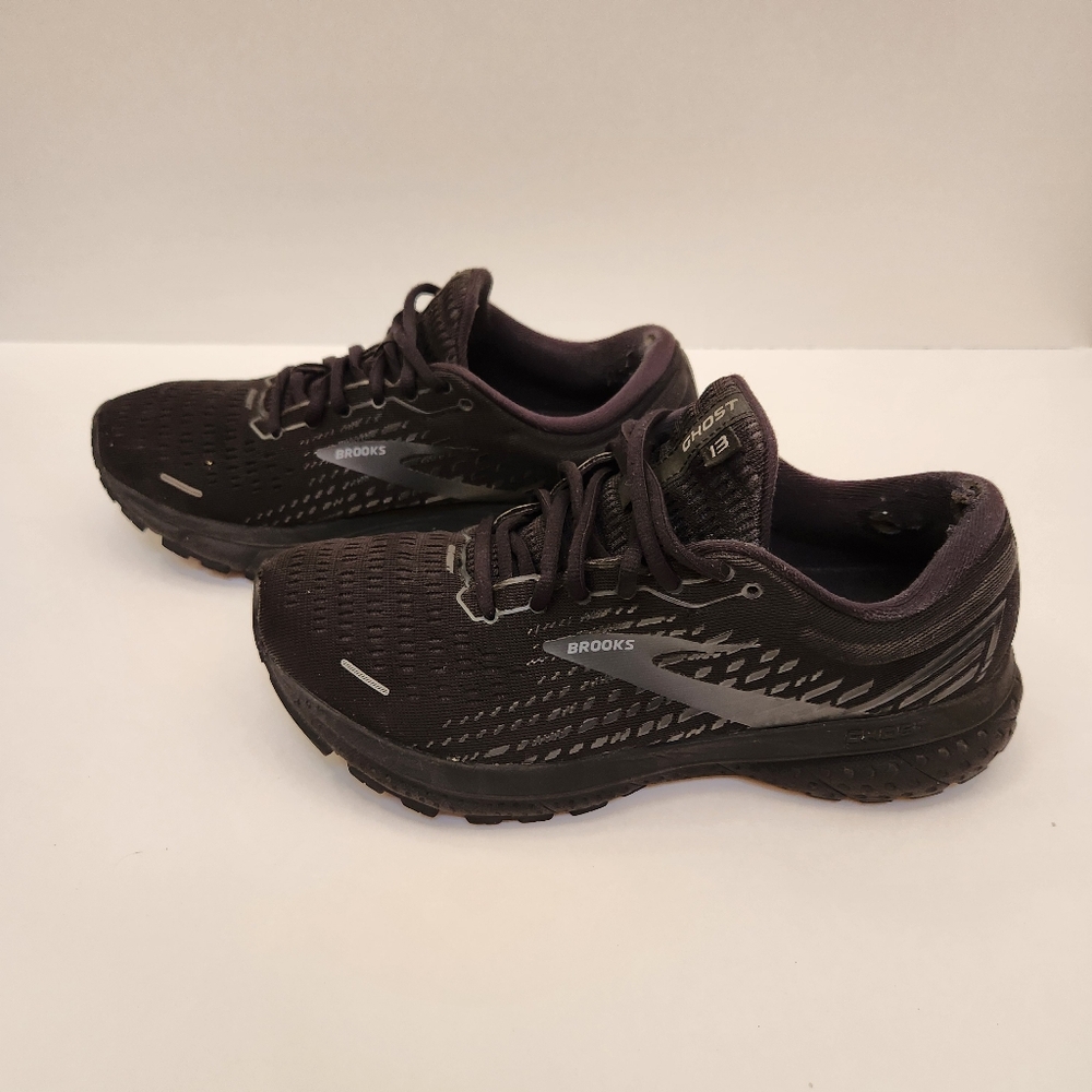 Brooks- Ghost running shoe